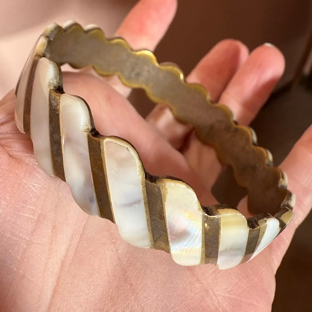 Vintage Mother of pearl brass scalloped art deco wide bangle bracelet